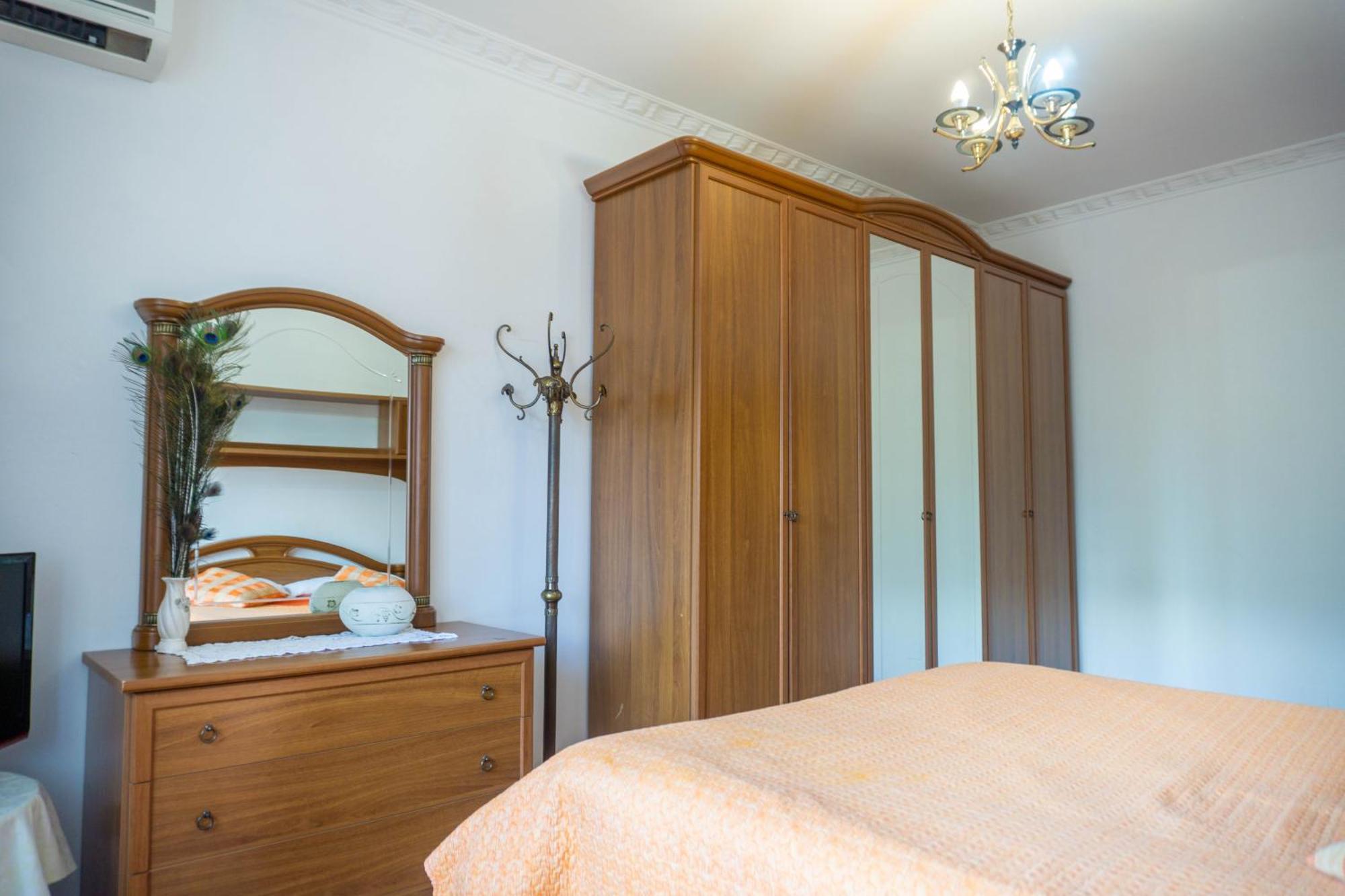 Bllok Bright Private Bedrooms With Private Bathroom On Shared Apartment Tirana Esterno foto