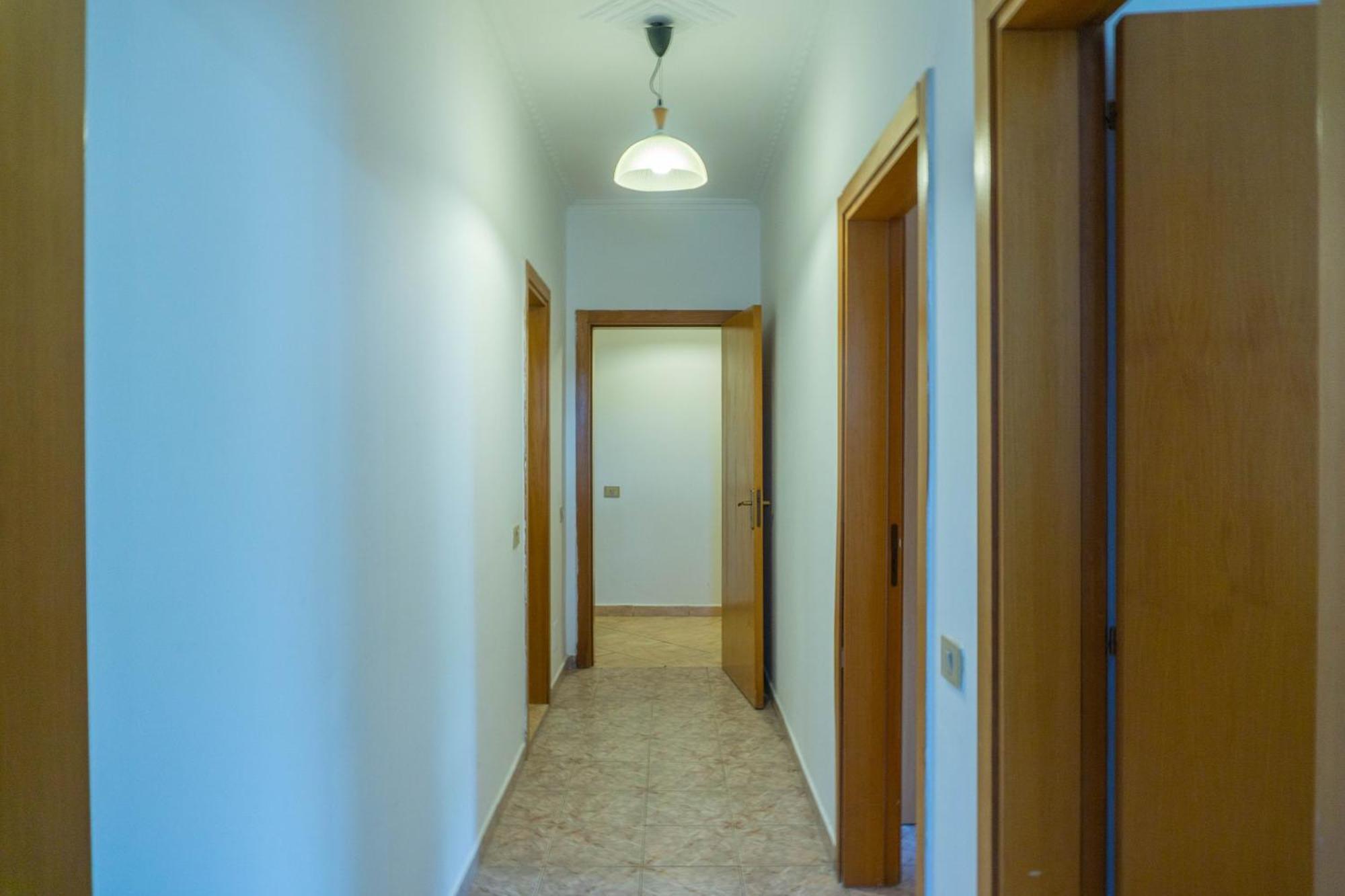 Bllok Bright Private Bedrooms With Private Bathroom On Shared Apartment Tirana Esterno foto