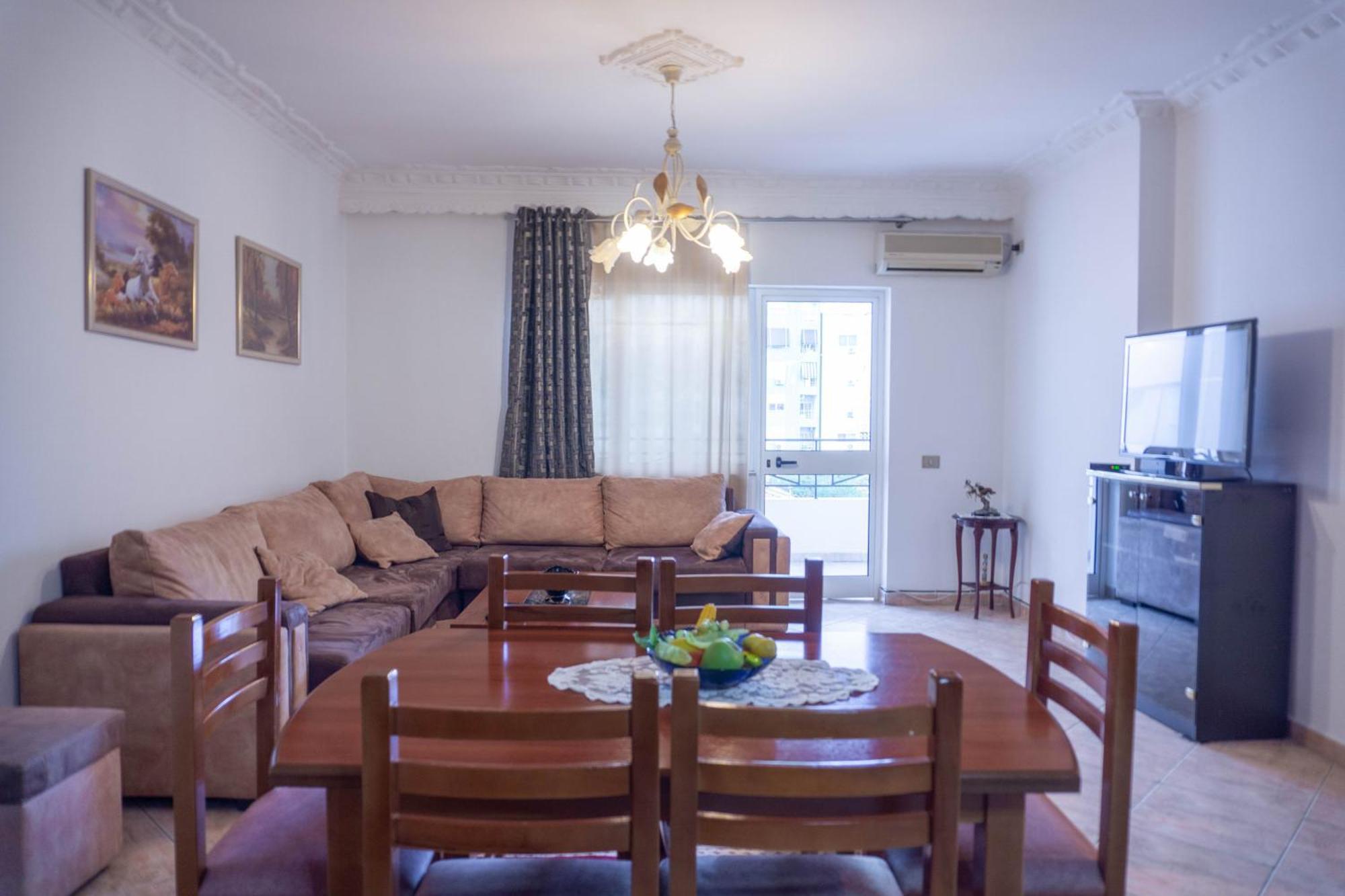 Bllok Bright Private Bedrooms With Private Bathroom On Shared Apartment Tirana Esterno foto
