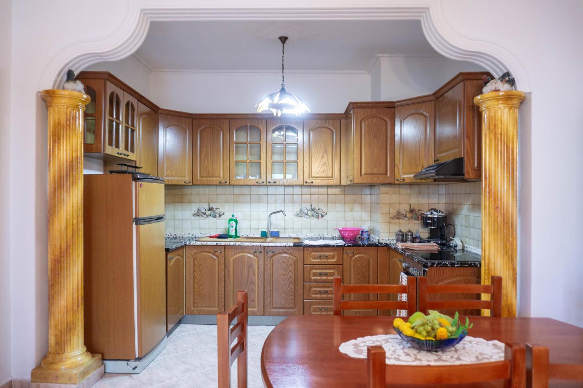 Bllok Bright Private Bedrooms With Private Bathroom On Shared Apartment Tirana Esterno foto