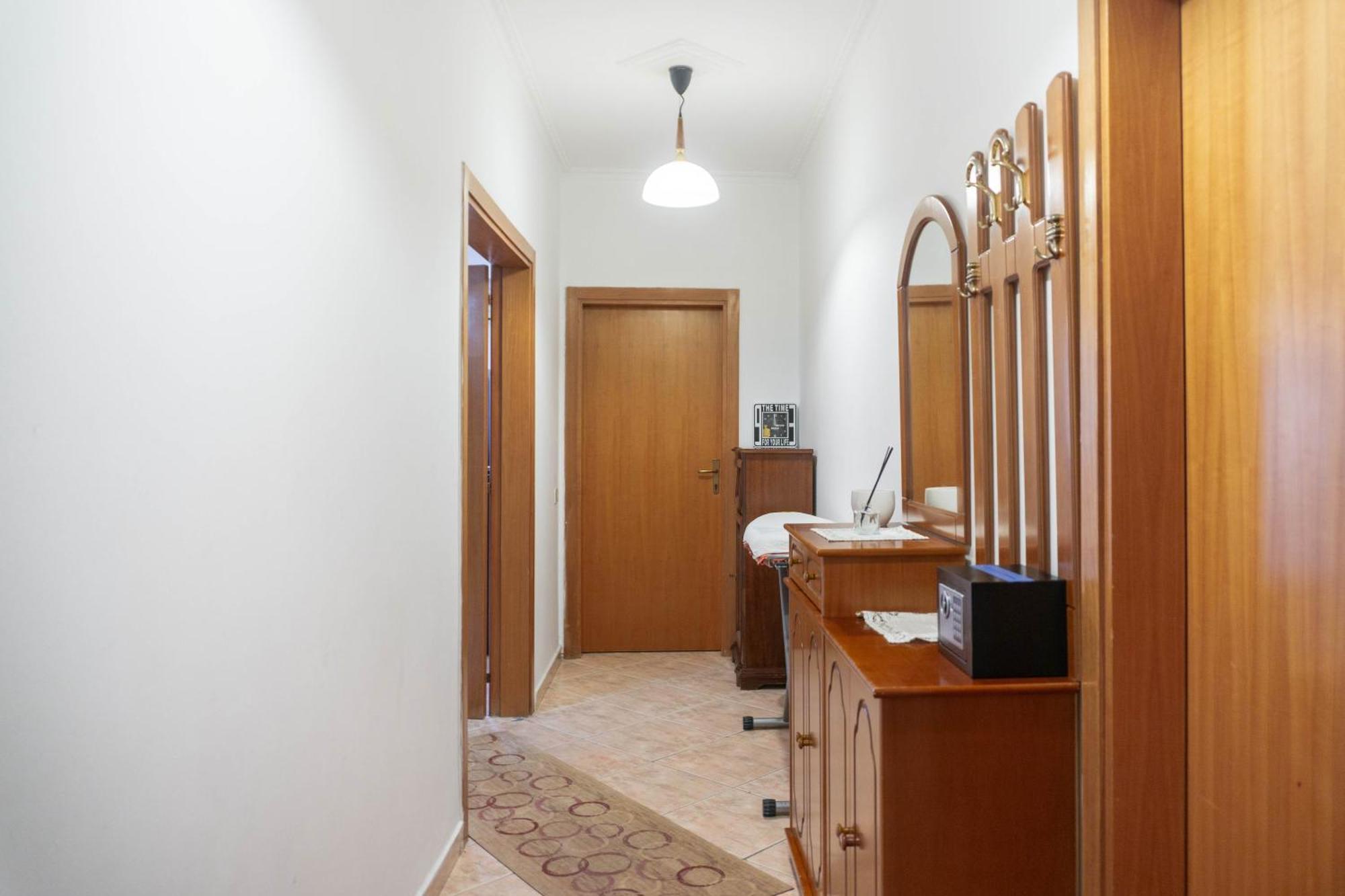 Bllok Bright Private Bedrooms With Private Bathroom On Shared Apartment Tirana Esterno foto